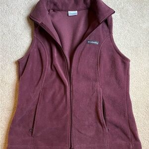 Columbia Women's Maroon Fleece Vest